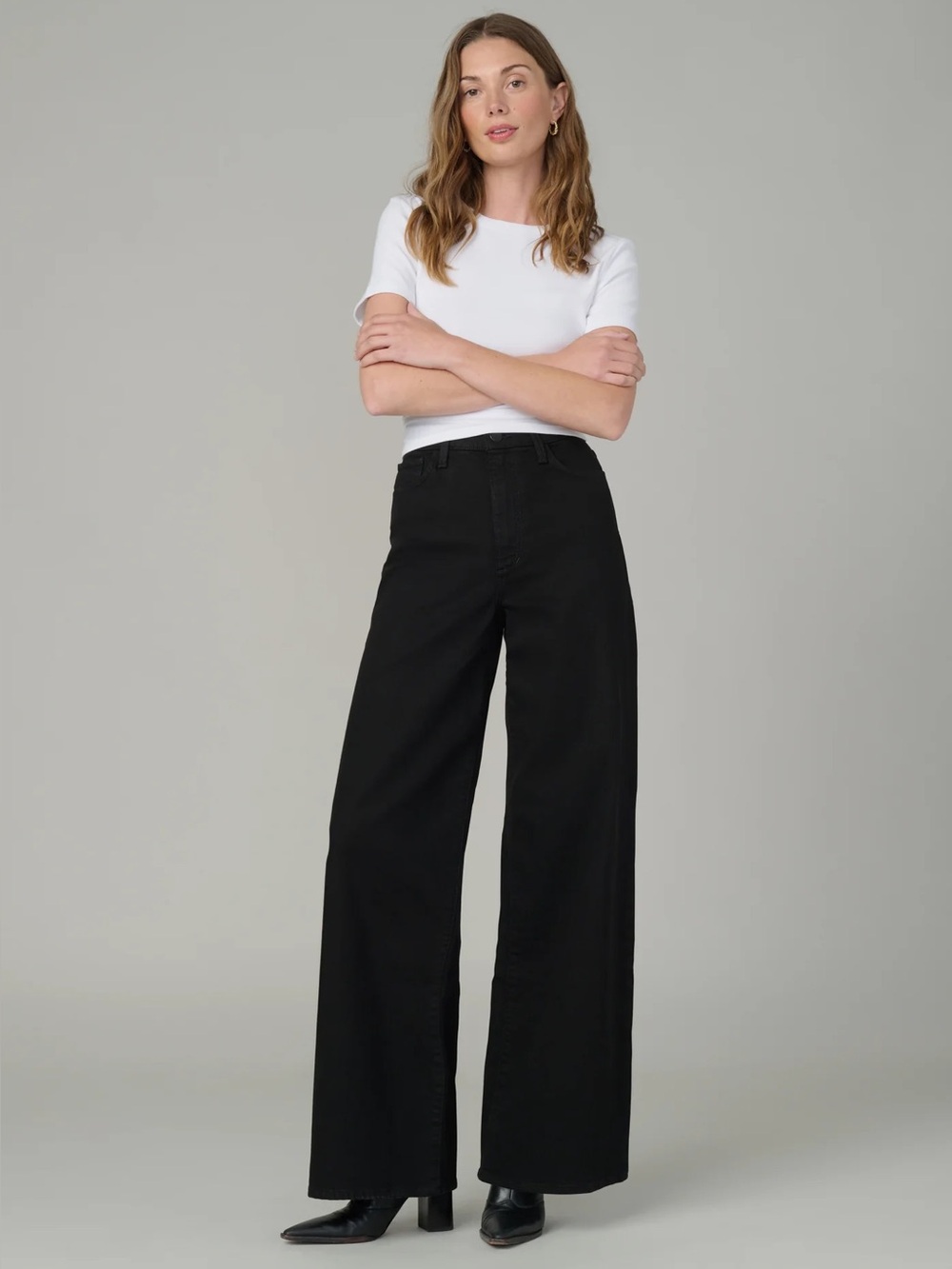 Joe’s Jeans The Mia Petite Wide Leg Black Jeans Size 29 High Rise Stretch EUC
